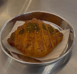 [POS] croissant zaatar/ كرواسون الزعتر
